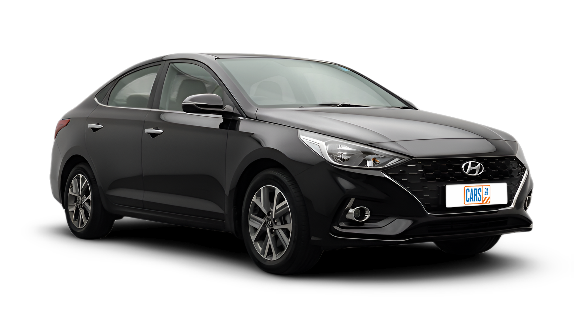 Hyundai Verna-img